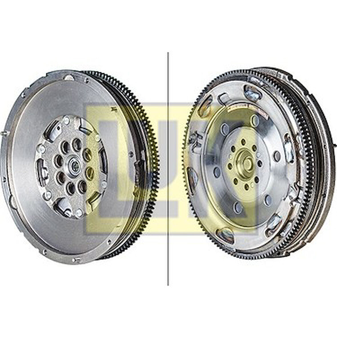 VOLANT 2,5TDI BJM 136-163 PS 076105266DLUK