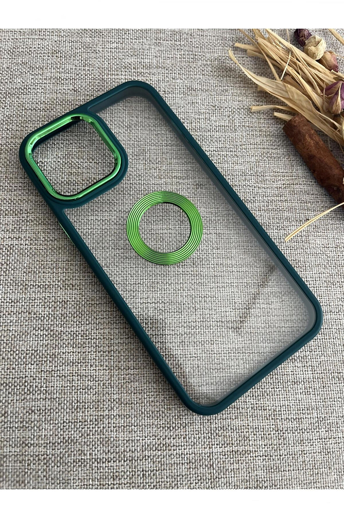 Apple iPhone 13 Pro Max Kılıf Sararmaz Magsafe Destekli Renkli