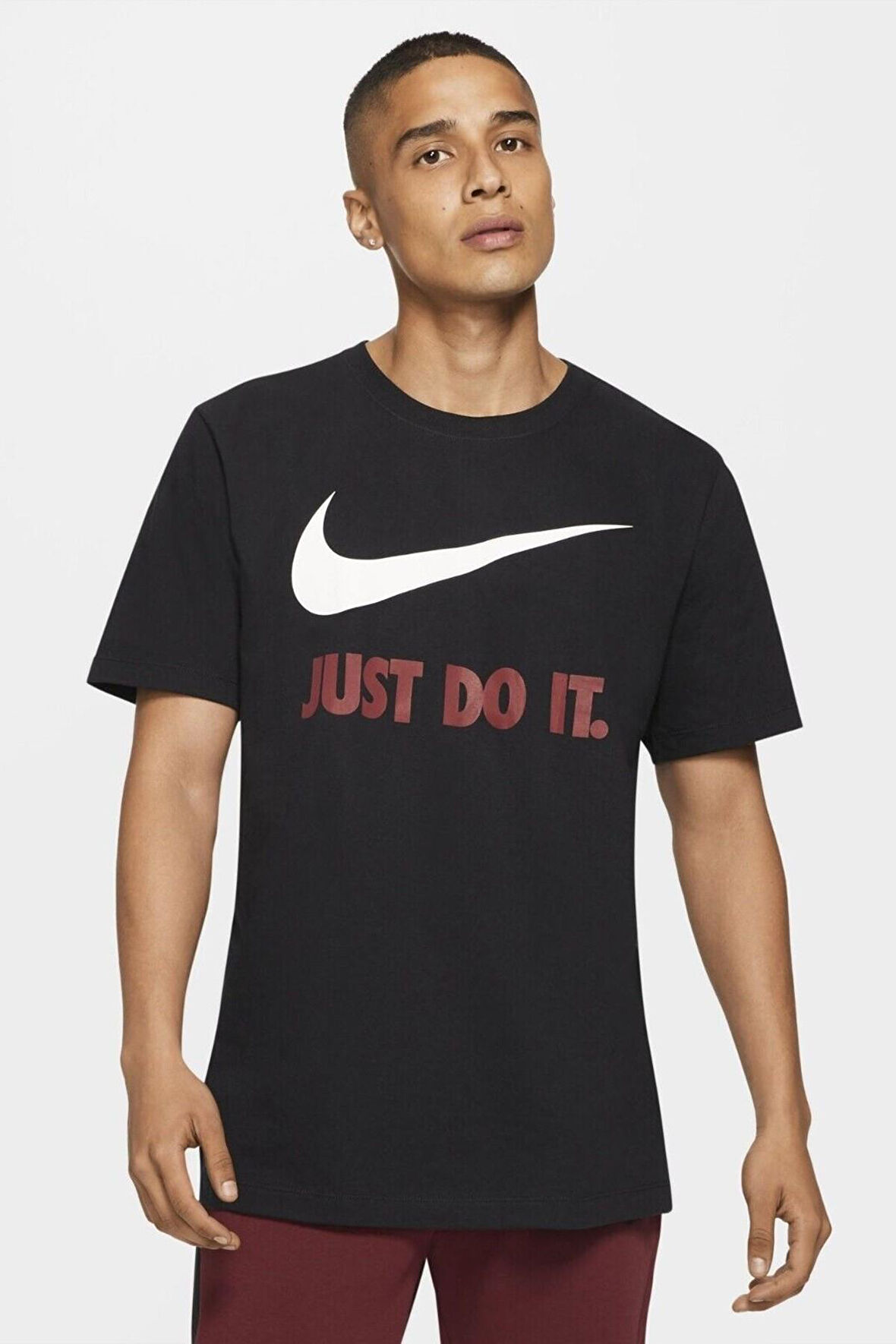 Nike Sportswear Men's Just Do It Swoosh Tee Erkek Tişörtü Siyah