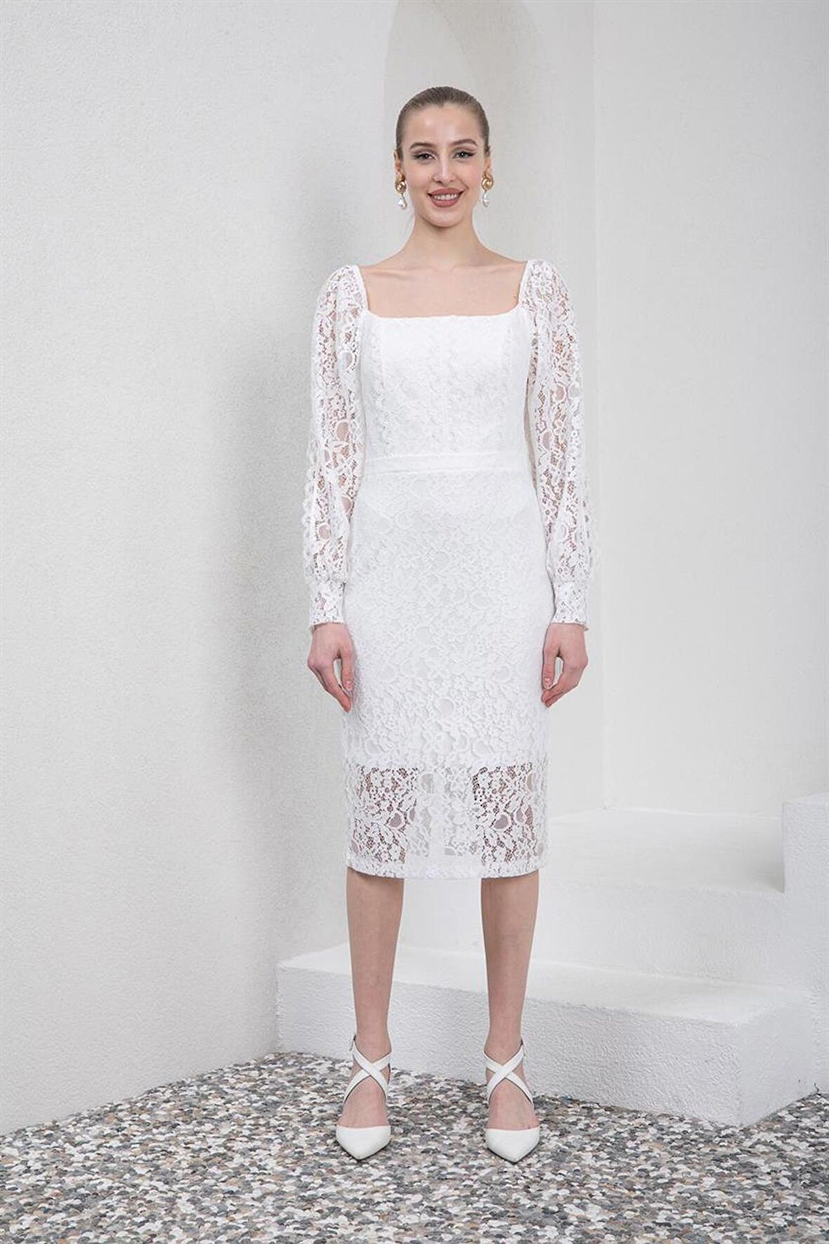 Kare Yaka  Uzun Kollu Dantelli Midi Boy Beyaz Abiye Elbise
