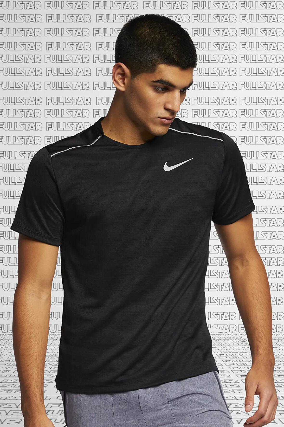 Nike Miler Dri Fit Running Tee Black Reflektörlü Koşu Antrenman Tişörtü Siyah