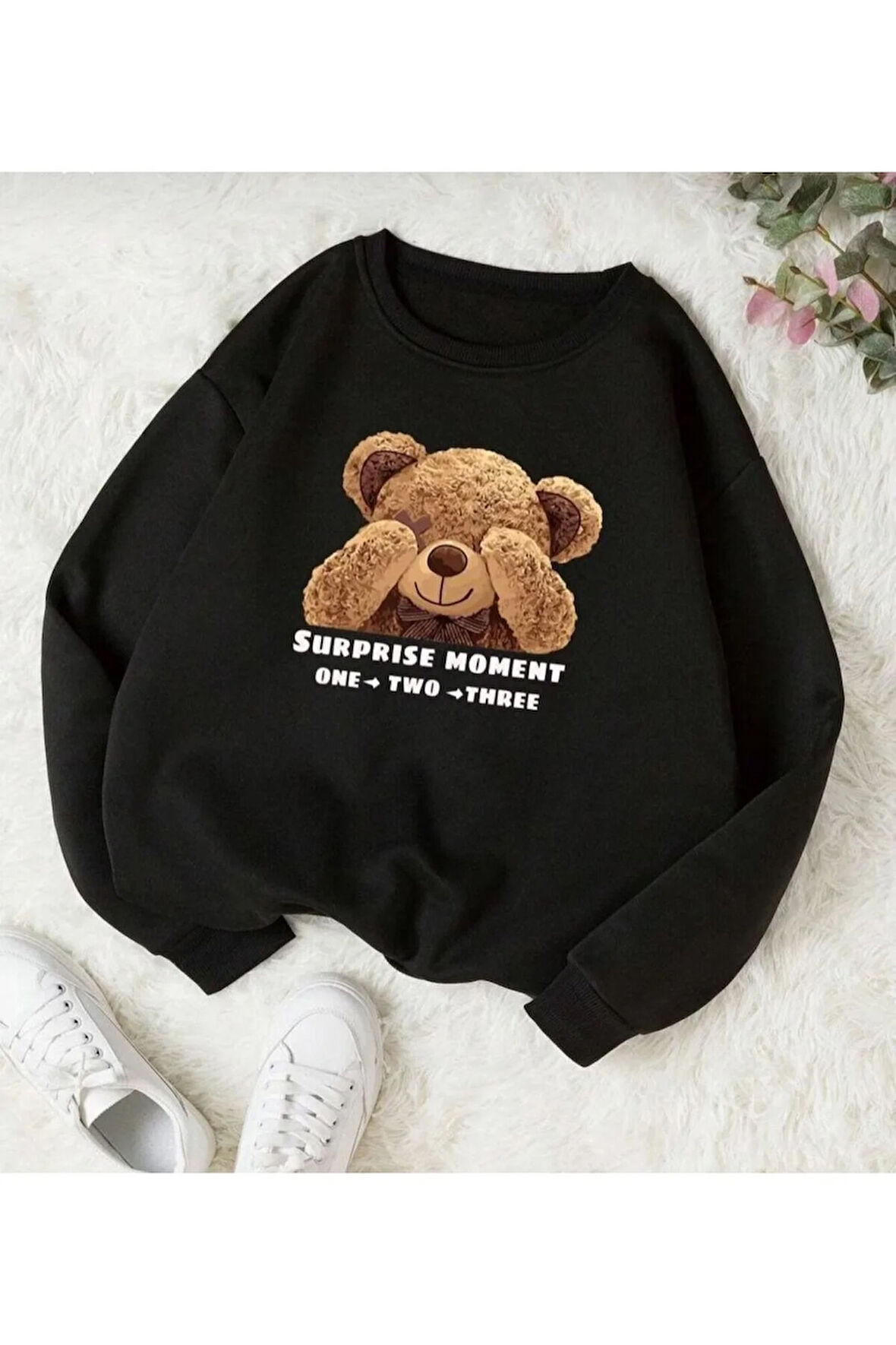 Kelebek Desenli Kapüşonlu Cepli Sweatshirt