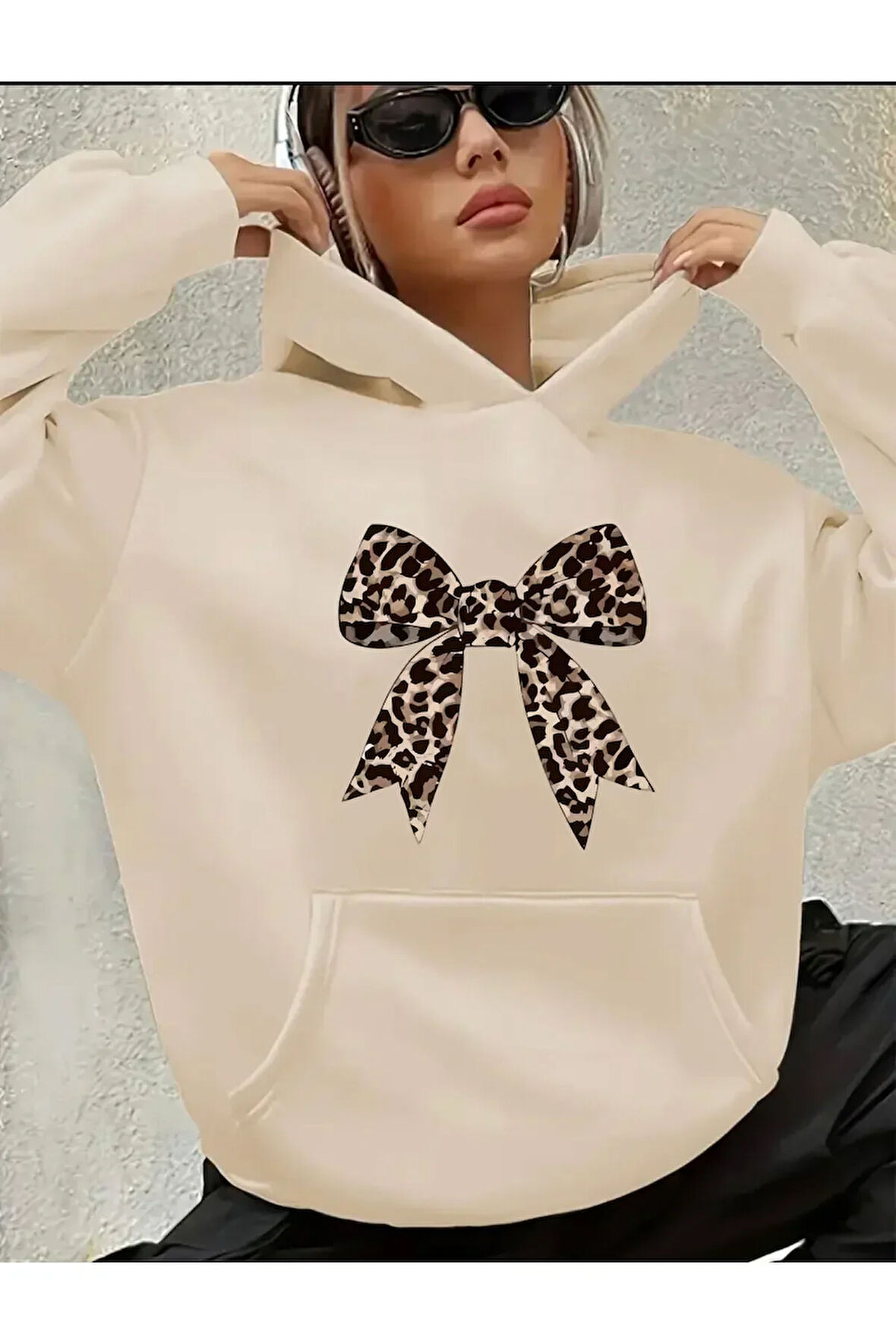 Leopar Kurdele Baskılı Kapüşonlu Sweatshirt