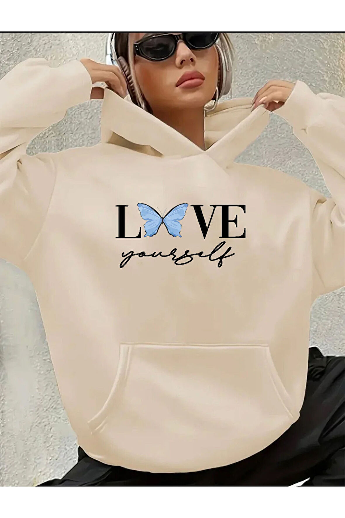 Love Yorself Detaylı Kapüşonlu Sweatshirt