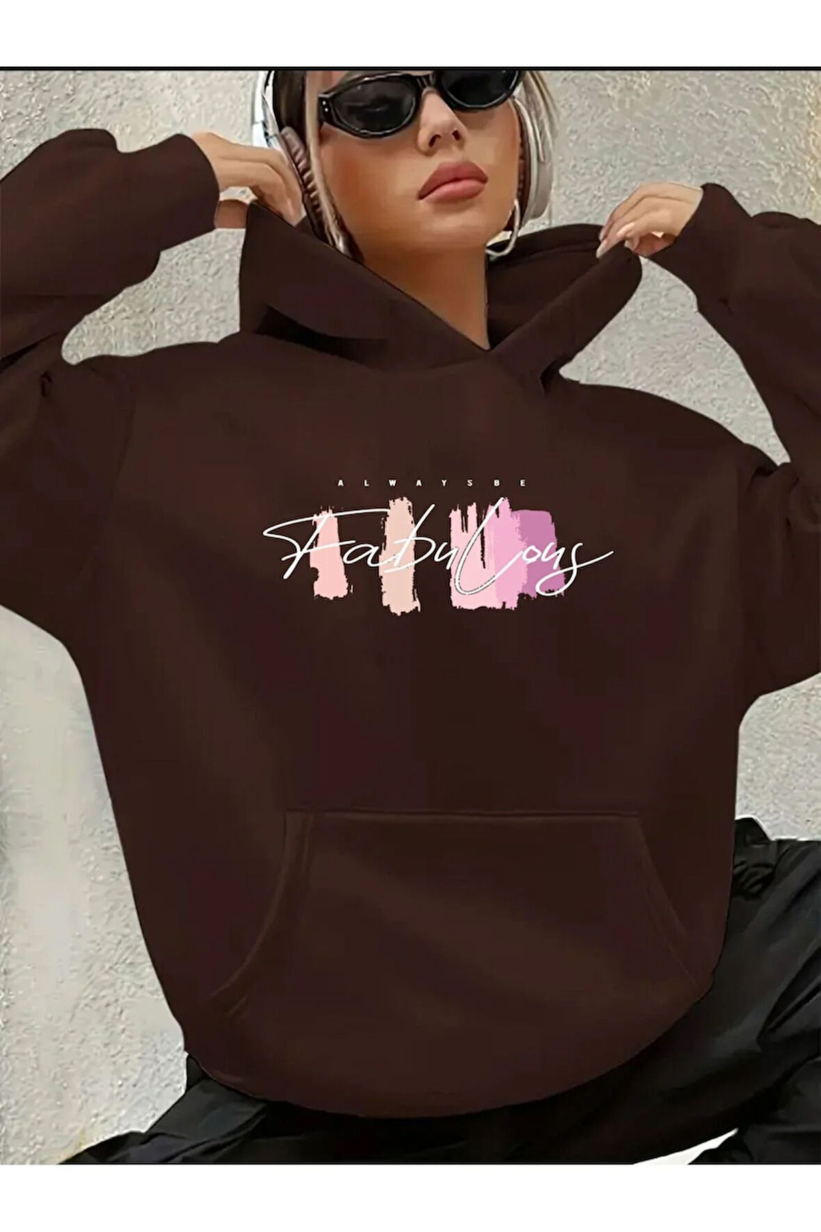 Yazı Detaylı Kapüşonlu Sweatshirt