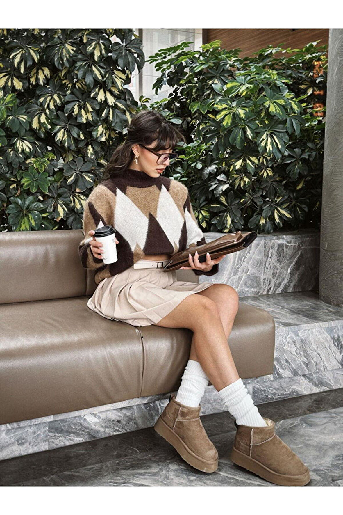 Kahverengi Baklava Desenli Triko Kadın Kazak