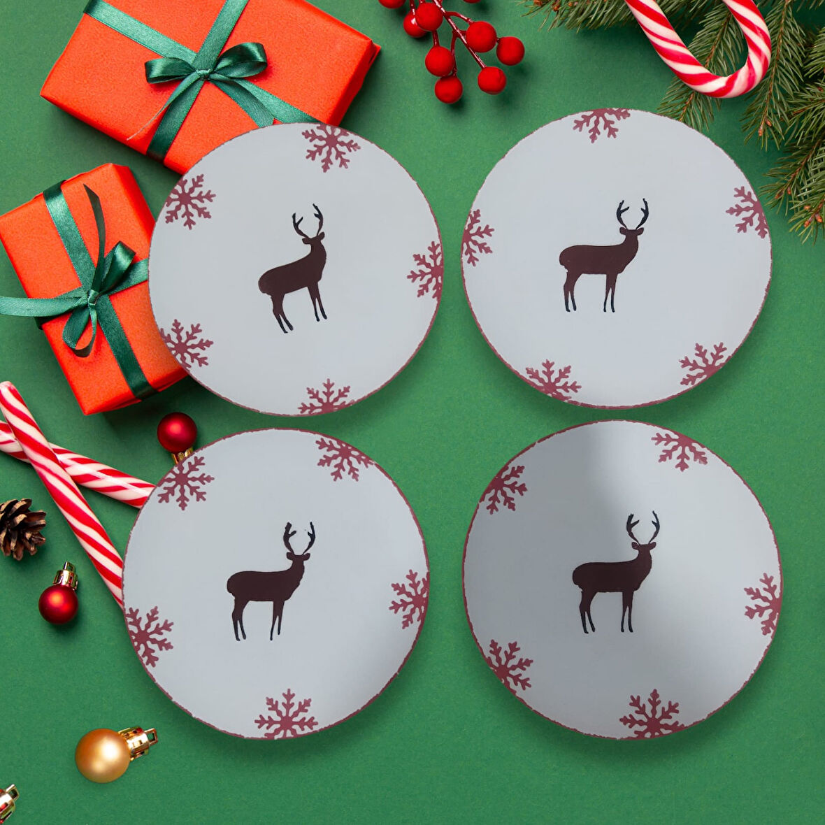 Santa Yeni Yıl Pasta Tabağı Seti 4 Adet