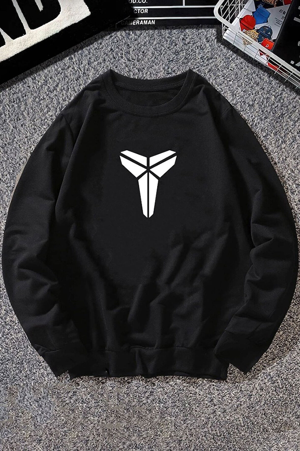 Uyguntarz Unisex Kobe Baskılı Bisiklet Yaka Sweatshirt