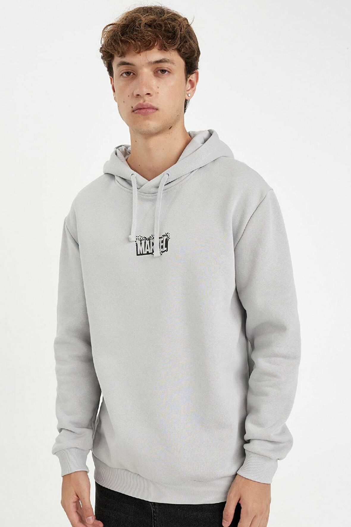 DeFacto Marvel Logo Only Regular Fit Kapüşonlu Sweatshirt C6513AX24AUGR184