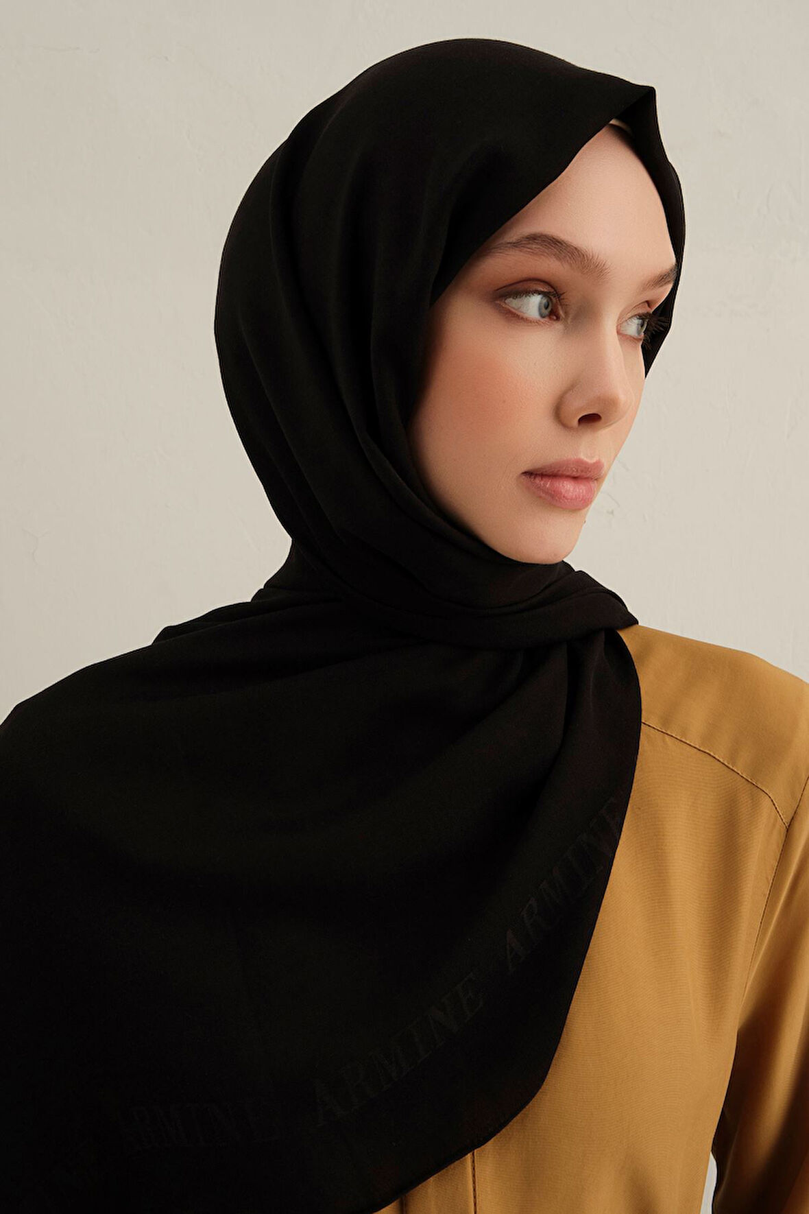 Siyah Lyocell Eşarp  01