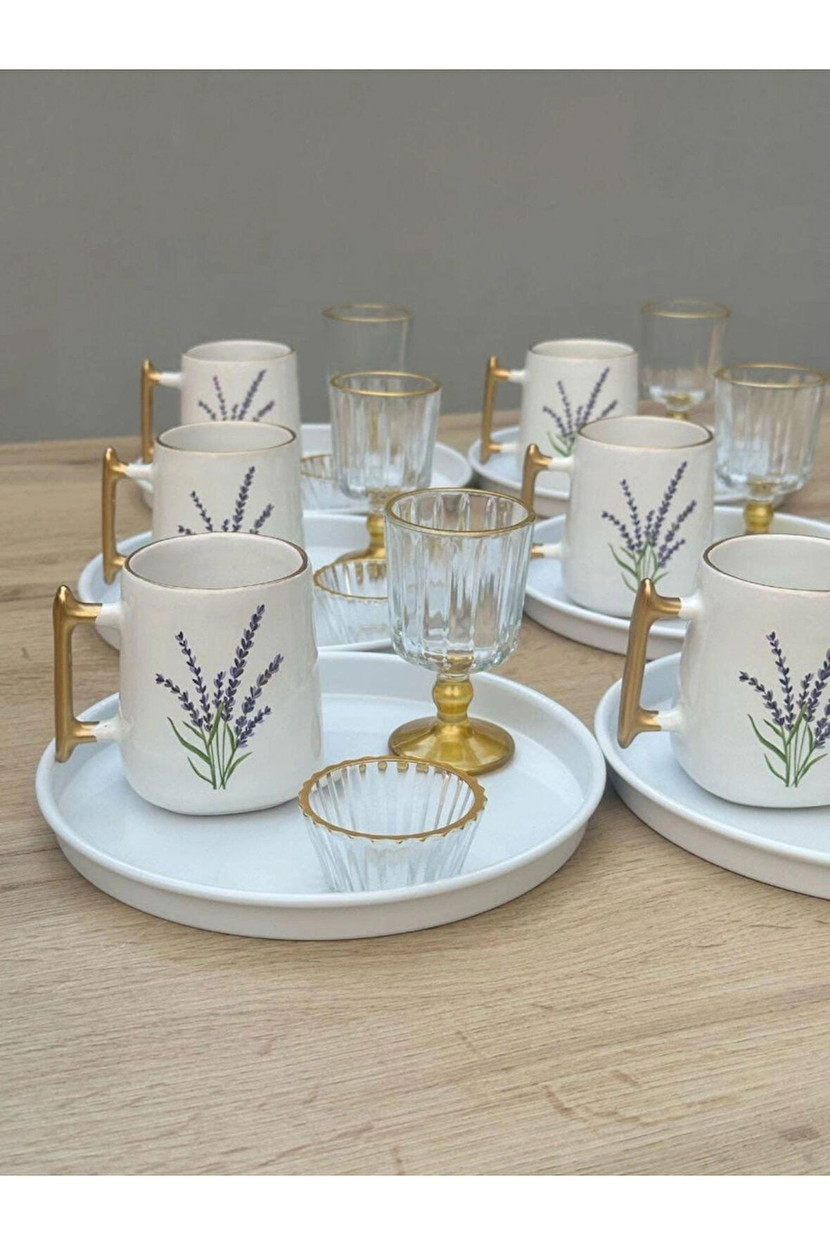 6 Kişilik Lavanta Lüks Sunumlu Tepsili Full Kupa Seti
