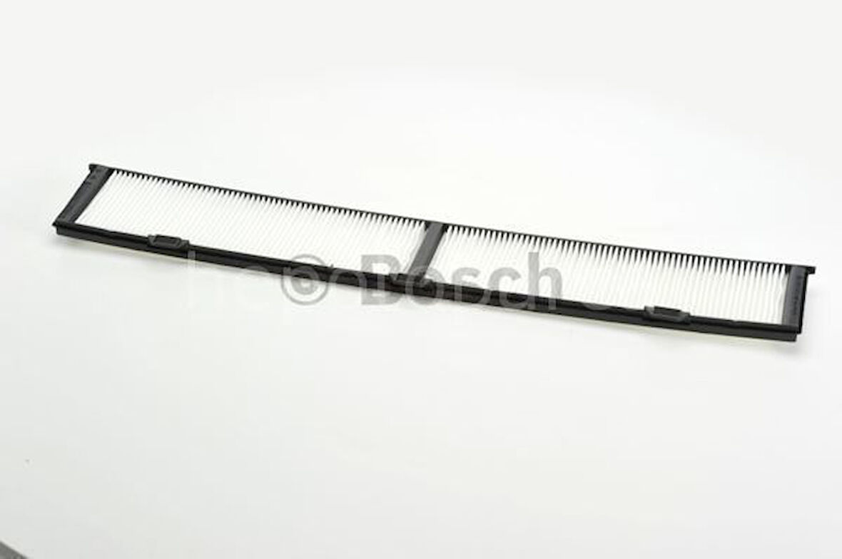 BMW 320 d Coupe 03.2010 - 06.2013  BOSCH POLEN FİLTRESİ filitre