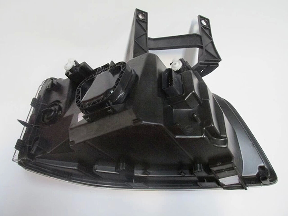 Volkswagen Transporter- T5- 04/06; Far Lambası Sol Elektrikli/Motorlu/Braketli/9Pin (H4)(Ayfar) (Oem No: 7H1941015J)