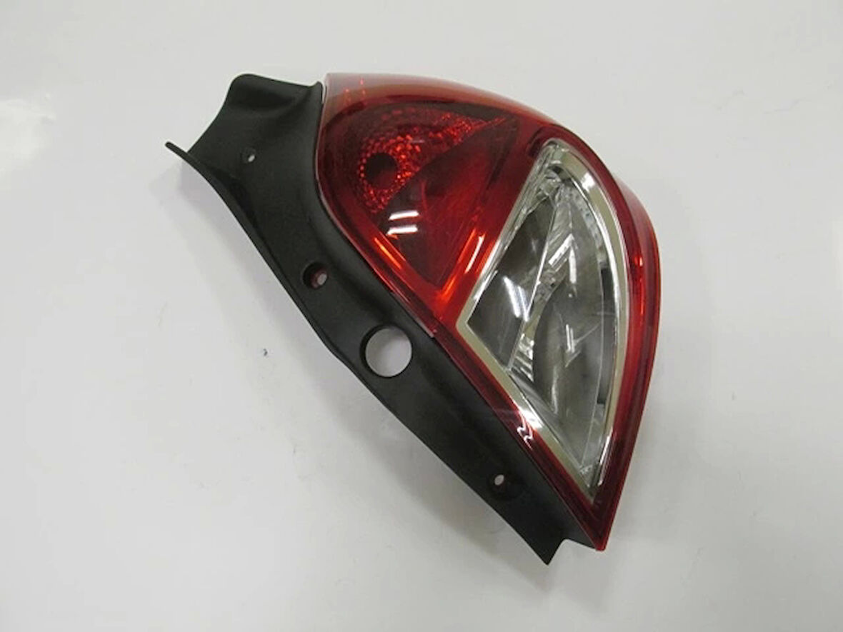 Renault Clıo- 3- Hb- 09/12; Stop Lambası Sağ Kırmızı/Beyaz (Pleksan) (Oem No: 8200886946)