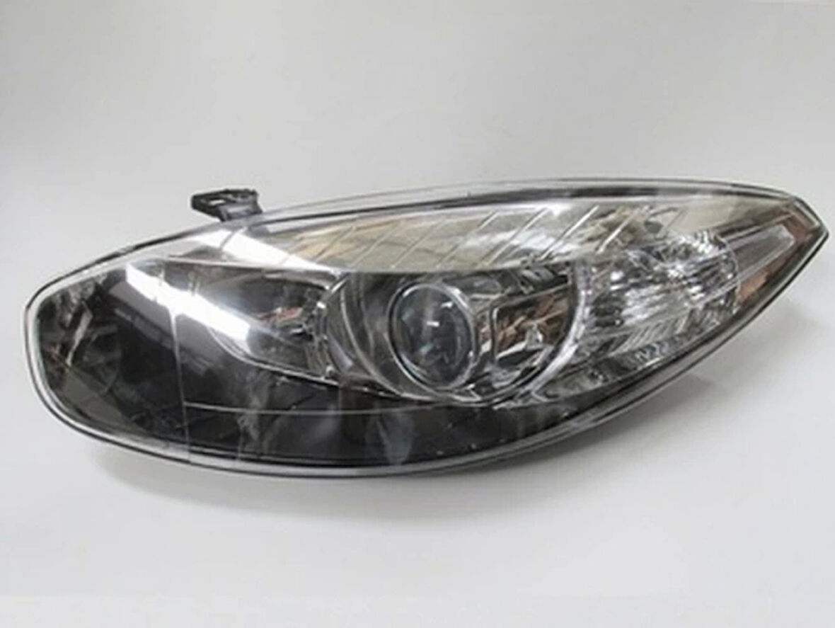 2013-2016 Renault Fluence Far Lambası Sol Elektrikli-Motorlu (Mercekli)(İç Aynası Siyah) H7-H7 (Ayfar) (Adet) (Oem No:260600738R)