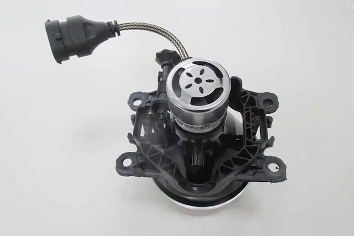 Renault Laguna- 06/08; Sis Lambası Sağ/Sol Aynı (Adet) Led Ampüllü (Oem No: 261500097R)