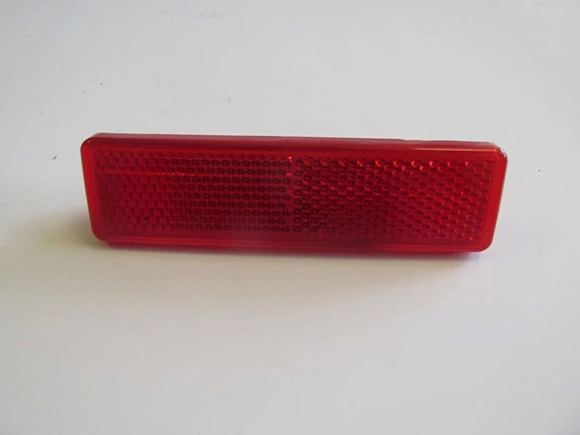 1997-2003 Renault Master Arka Tampon Reflektörü Sağ-Sol Aynı Kırmızı Oem No: 7700353184