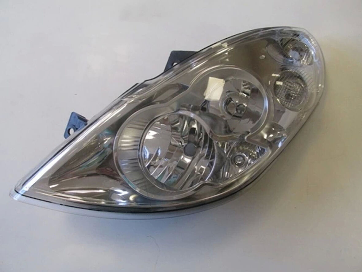 2011-2019 Renault Master Far Lambası Sol Elektrikli-Motorlu H7-H1 Ayfar Oem No: 260608210R