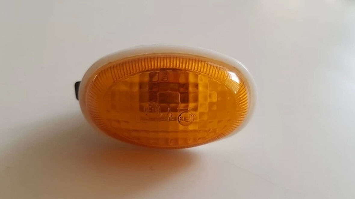 2000-2002 Hyundaı Accent Mılenyum Çamurluk Sinyali Sağ-Sol Aynı (Adet) Sarı (Eurolamp) (Oem No:9230325000)
