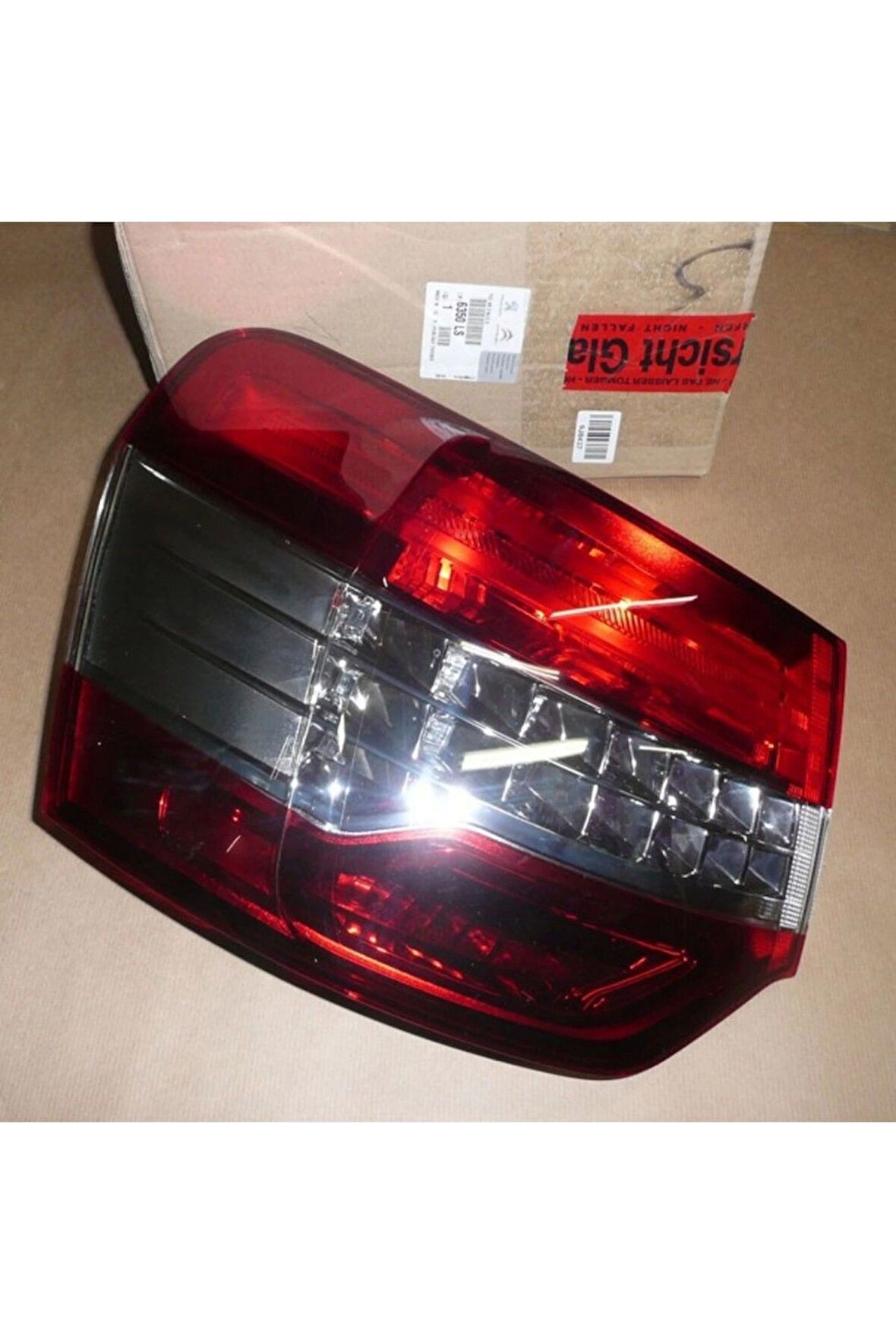 Stop Lambası Sol Psa C5 X7 Bm 08-10 (Oem No: 6350.Ls)