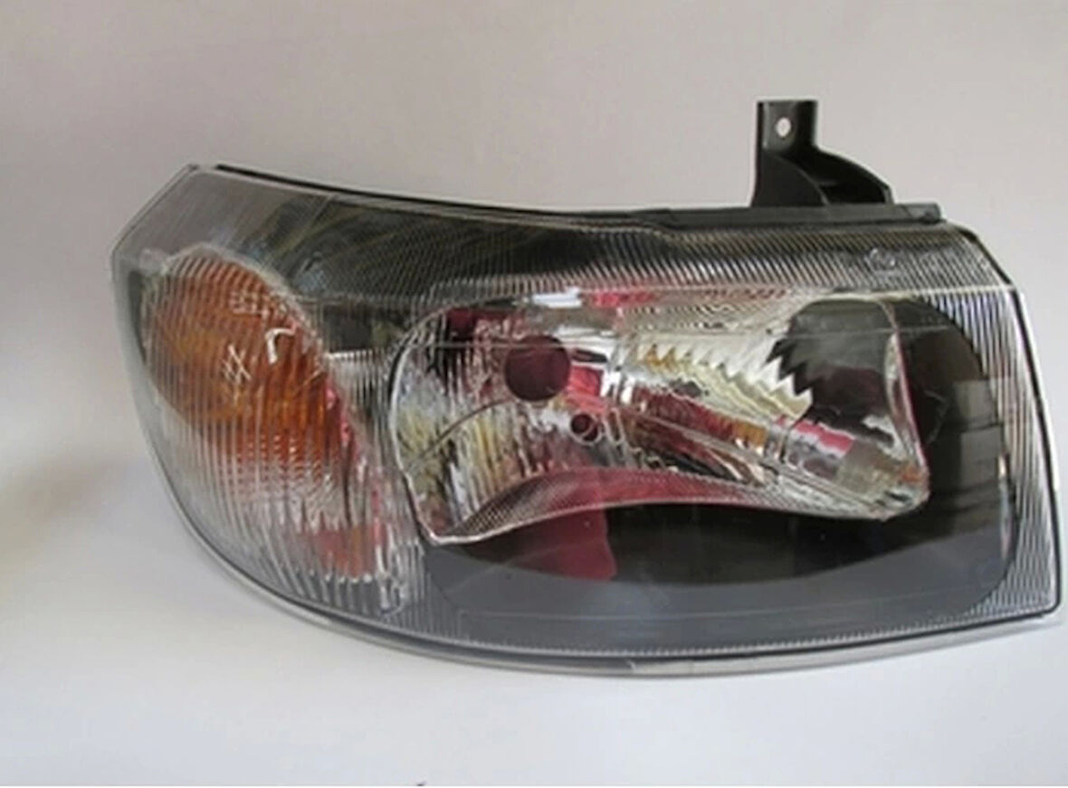 2002-2006 Ford Transit V184 Far Lambası Sağ Elektrikli-Manuel Siyah 4 Fişli (H4)(Ayfar) (Adet) (Oem No:1114875)