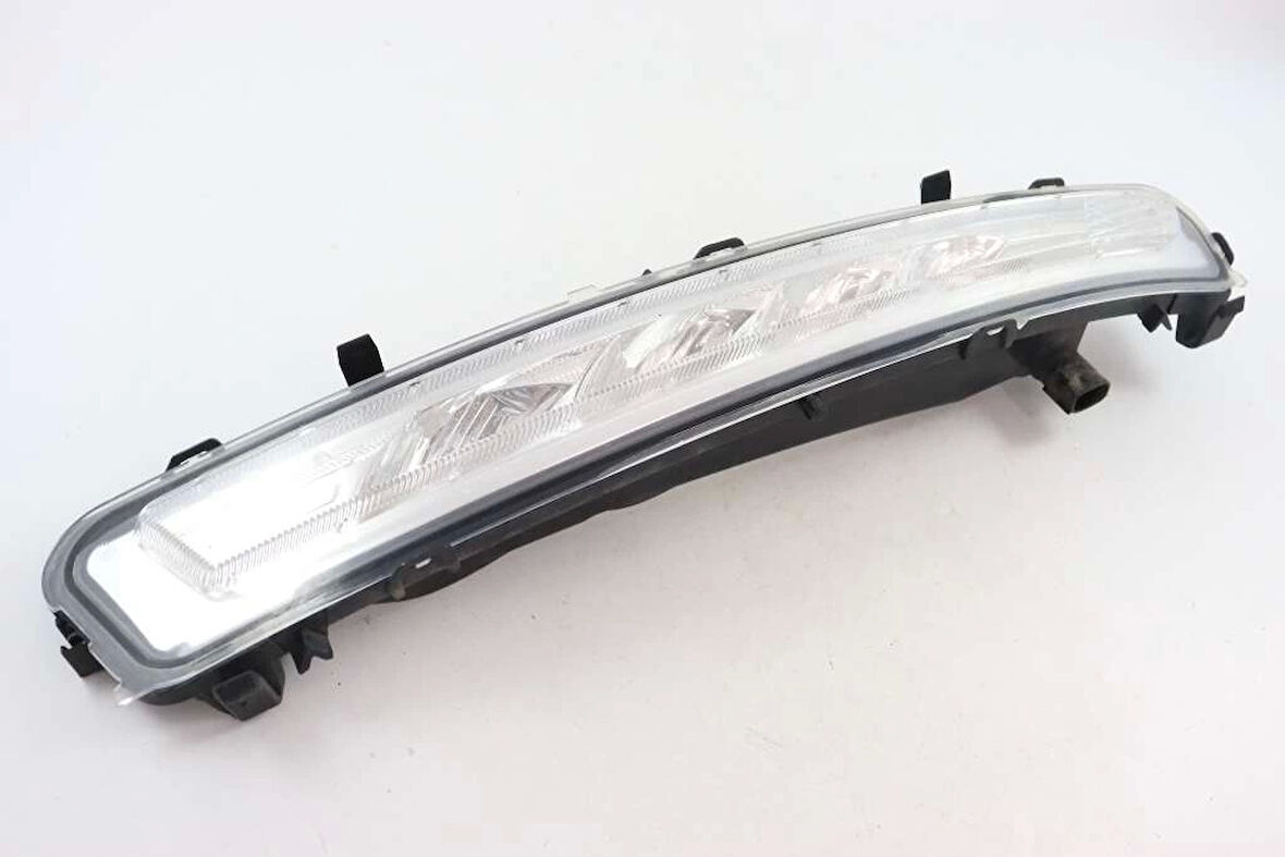 Gündüz Farı Sağ Ford Mondeo Bm 09- (Oem No: Bs71 13B218 Ae)