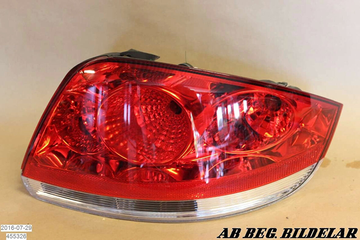 Fiat Linea 2007  Stop Lambası Sağ  (Oem No:51869227)