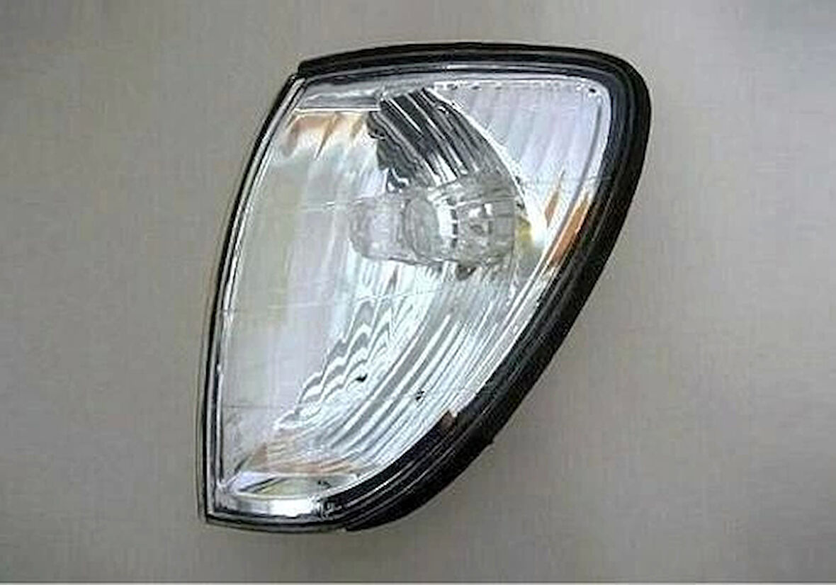 Sınyal Lambası Sol Japon Land Cruıser (J10) 4.7:4.2 Td 98-05 (Oem No: 81521-60360)
