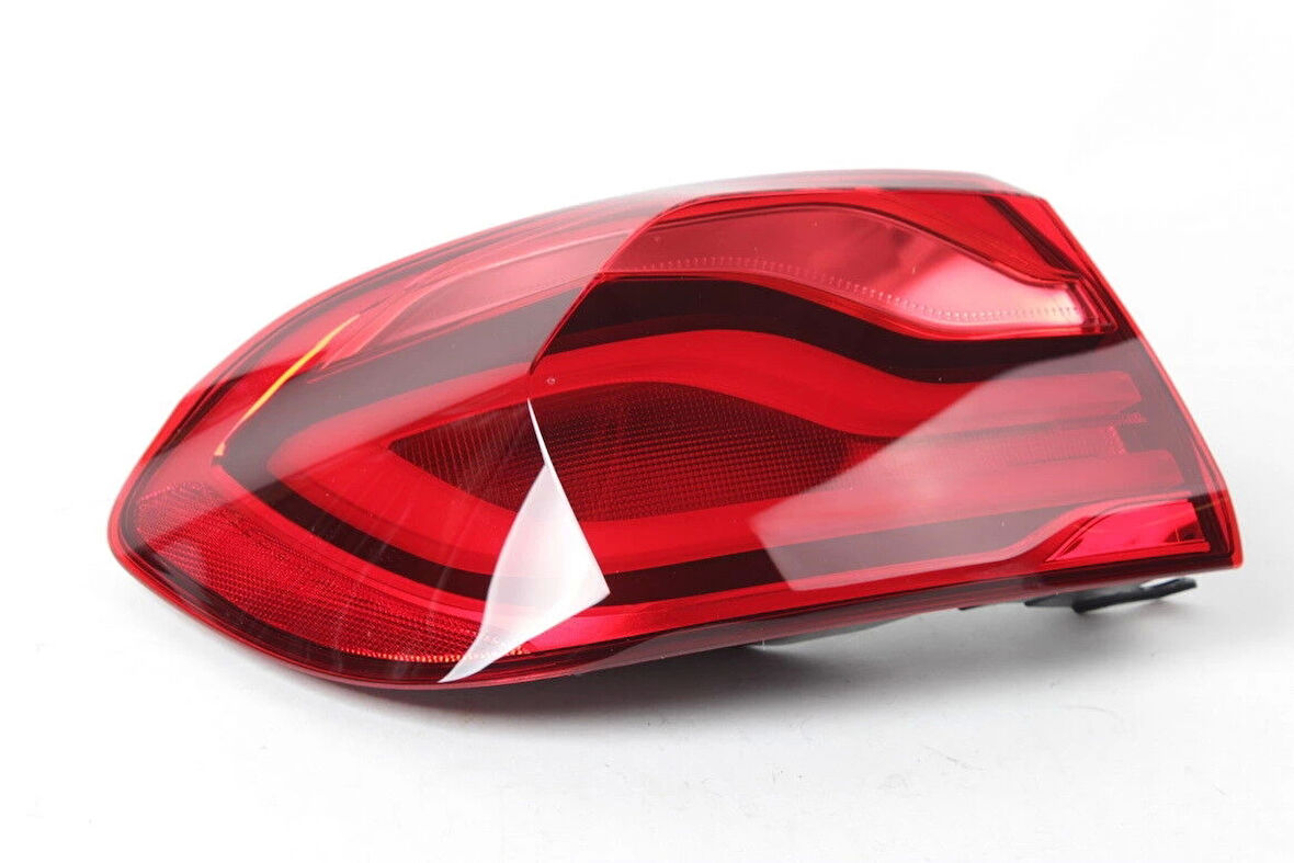 Stop Lambası Dış Sol Bmw 4F32-F33-F36 Bm 14-19 (Oem No: 63218496523)