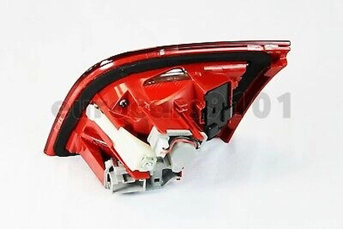 Stop Lambası Iç Sol 714021920702 (5 Kapı) Vw A3 Bm 08-12 (Oem No: 8P4945093D)