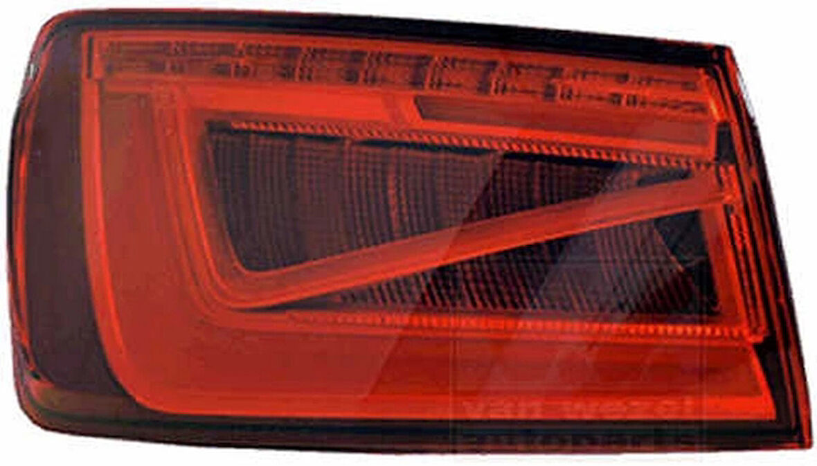 Volkswagen A3 2013  Stop Lambası Dış Sol Sedan (Ledlı) (Oem No:8V5945095A)