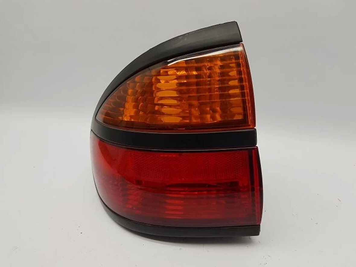 Stop Lambası Sol Sarı Renault Laguna Iı Bm 99- (Oem No: 7700420122)