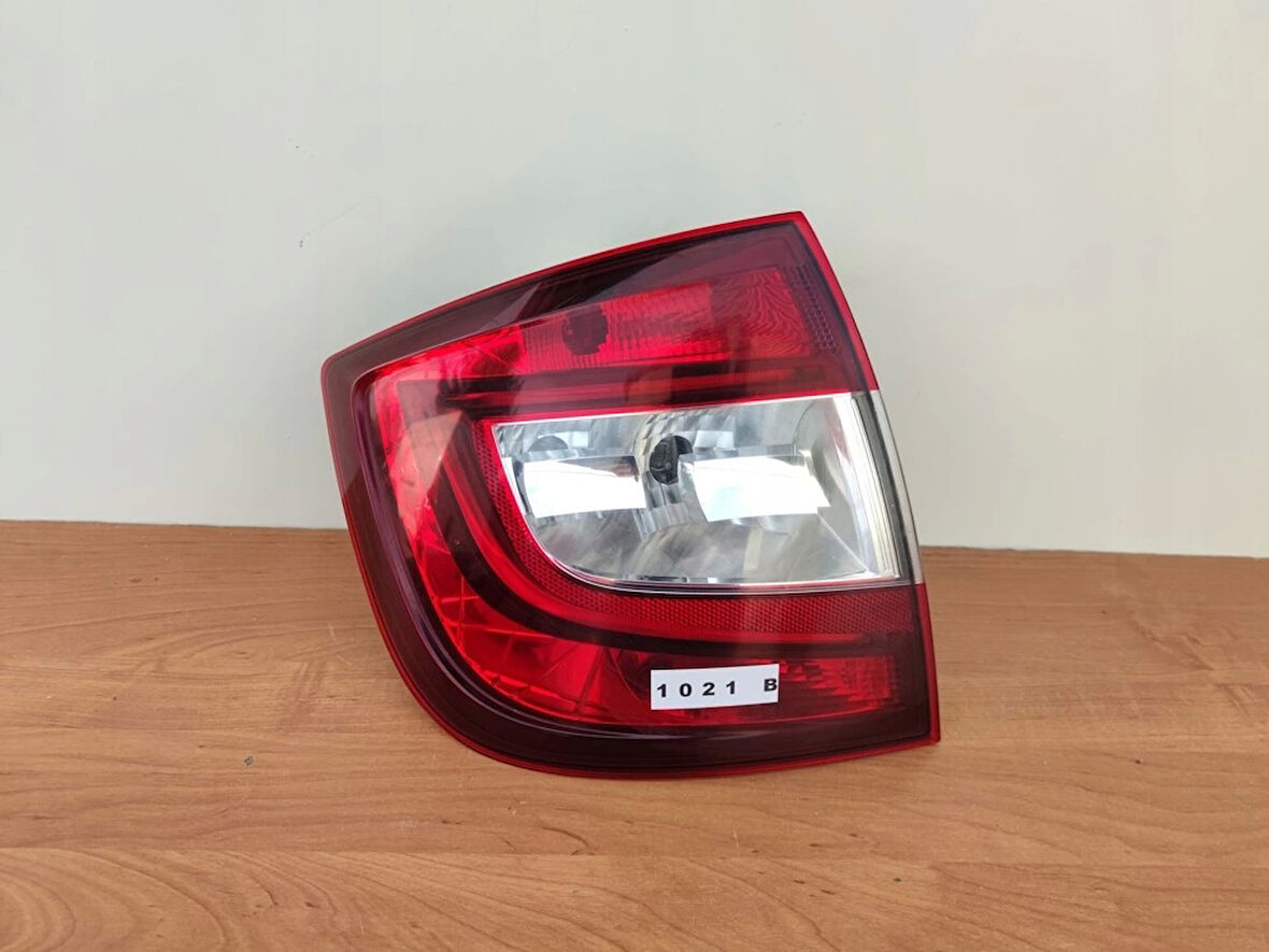 Stop Lambası Sol Vw Rapıd Bm 12- (Oem No: 5Jh945207)