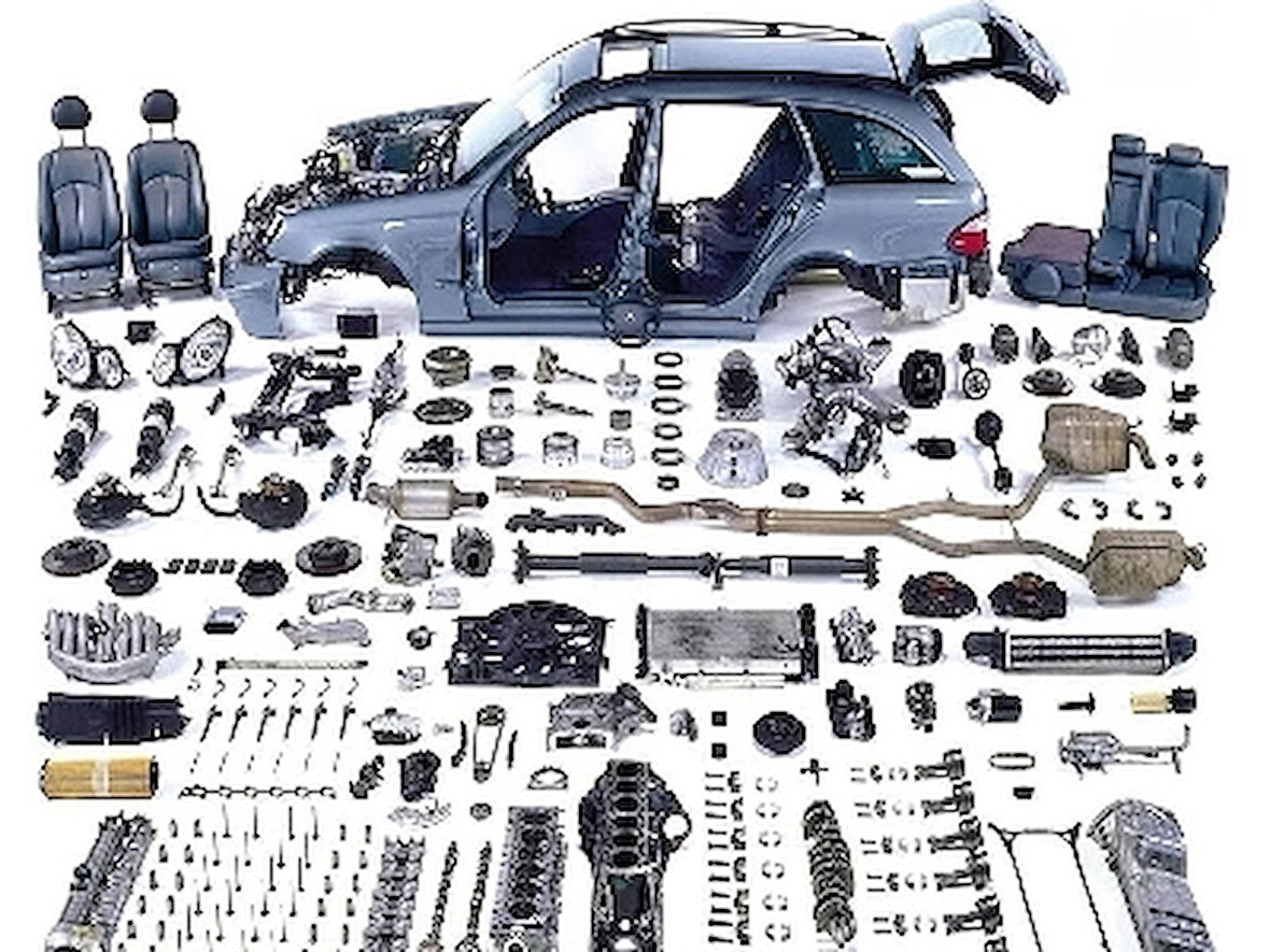 Mercedes 213 E Class 2016  Stop Lambası Sol  (Oem No:A2139067700)