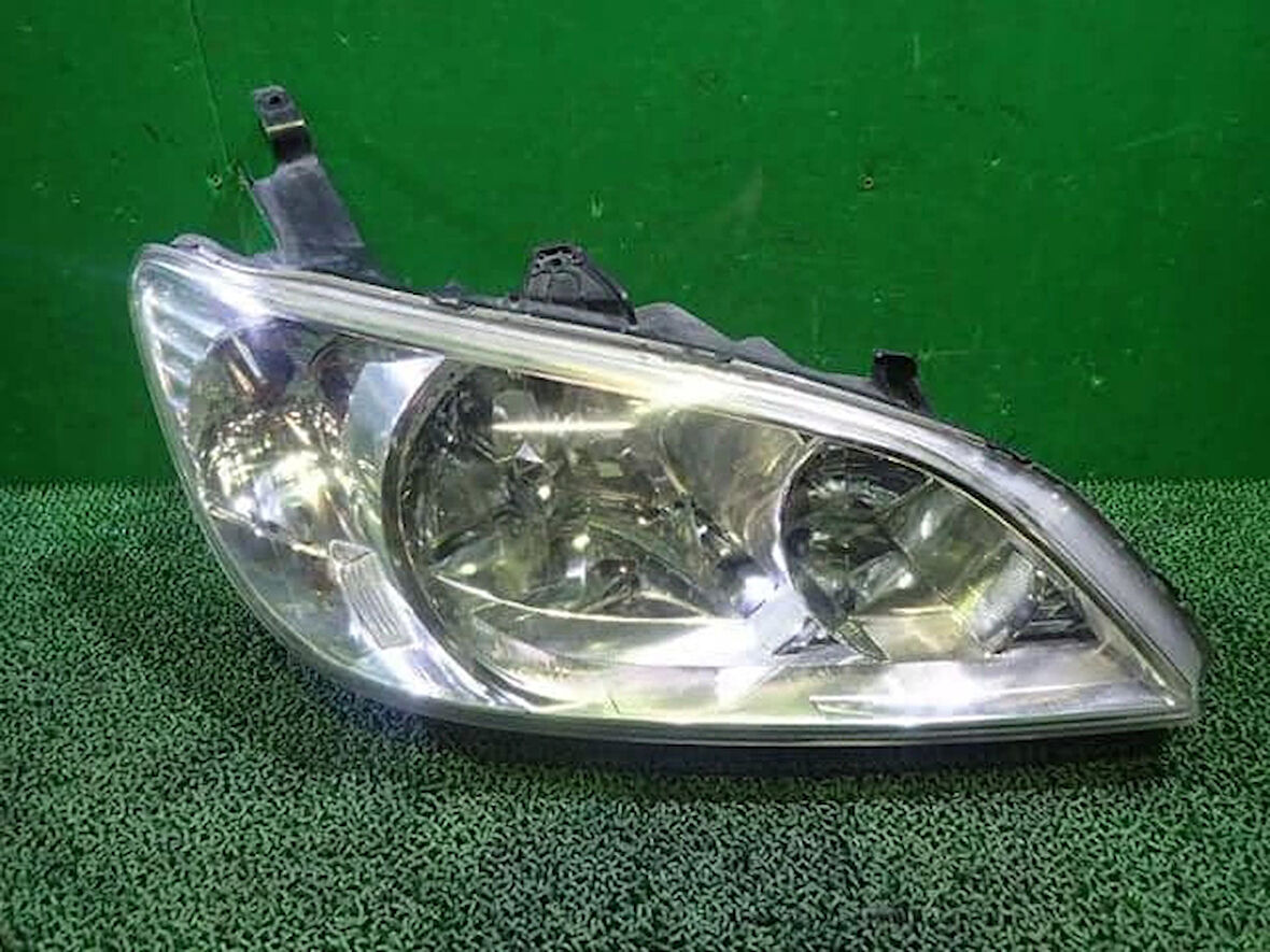 Far Cıvıc 03-05 Sedan Manuel Sağ (Oem No: 33101-S5A-901)