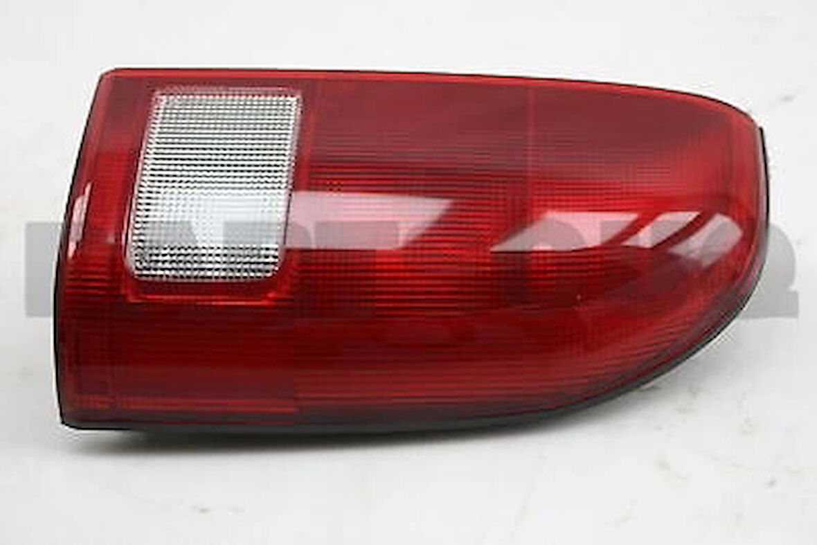 Stop Lambası Grand Vıtara 98-04 Sağ (Oem No: 36255-65D00)