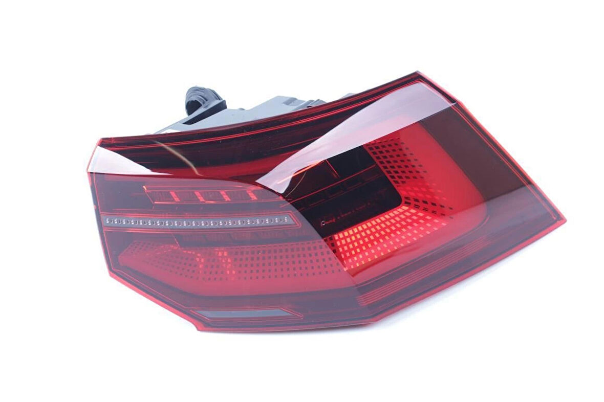 Stop Lambası Golf8 21Sonrası Dış Sağ Led Hıghlıne (Oem No: 5H0945208A)