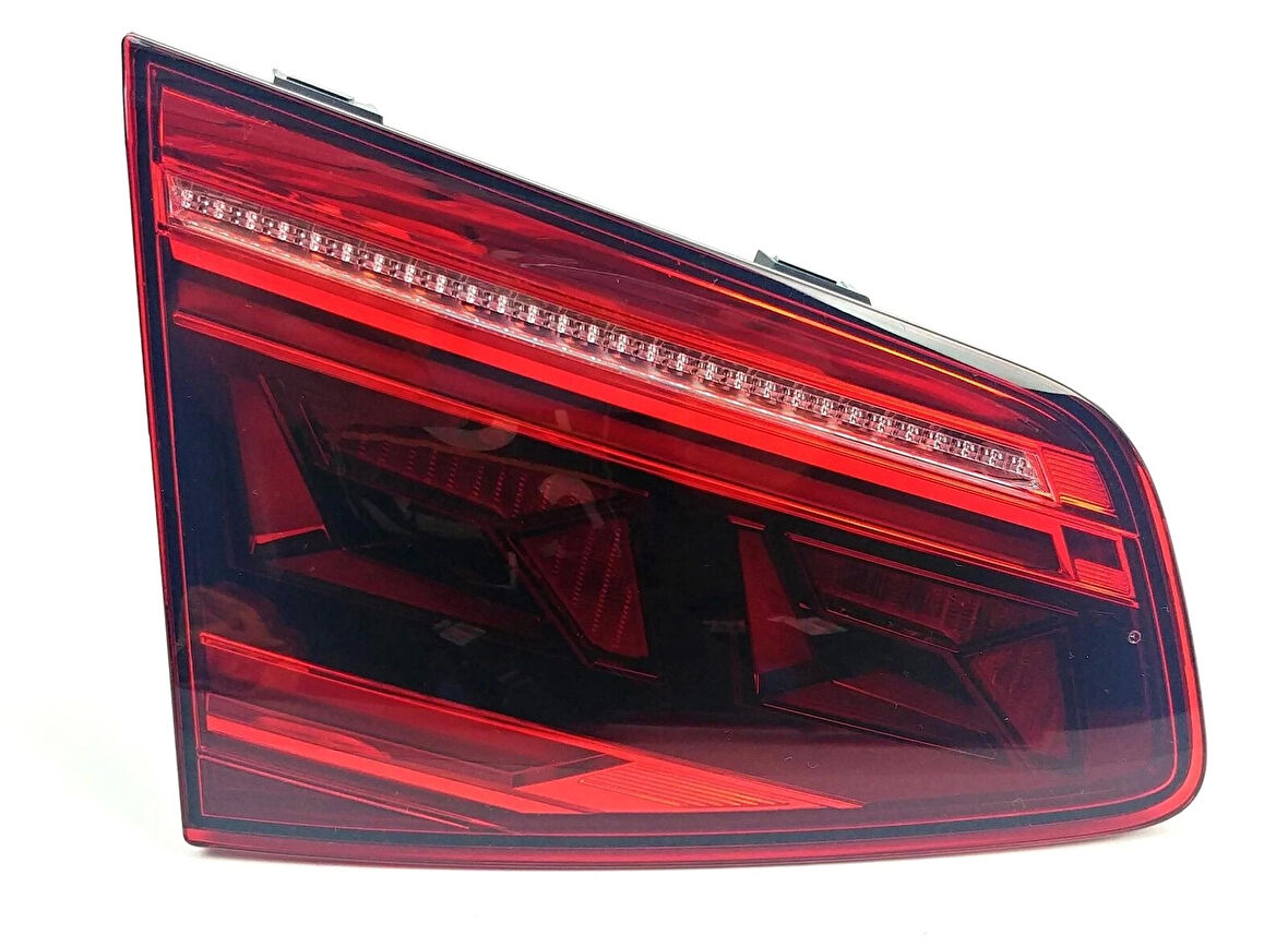 Stop Lambası Passat 19-22 İç Sol Led Hıghlıne (Oem No: 3G5945307F)