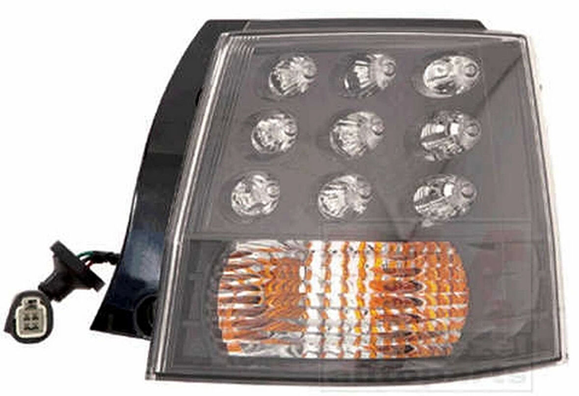 Outlander (Cw) 2007 2012 Stop Lambası Dış Sağ Led (Oem No:8330A380)