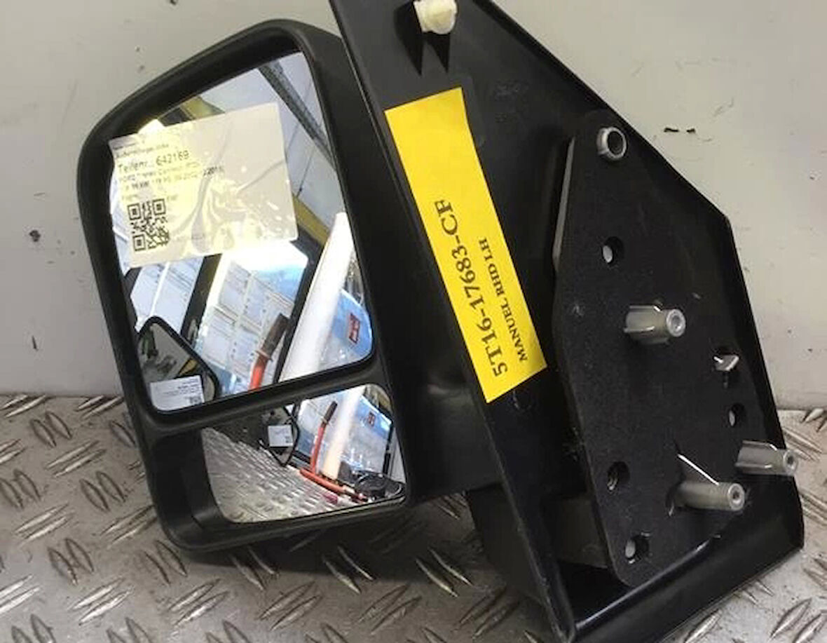 Ford Connect 2002  Dış Dikiz Aynası Sol (Rhd) Manuel (Oem No:5T1617683Cf)