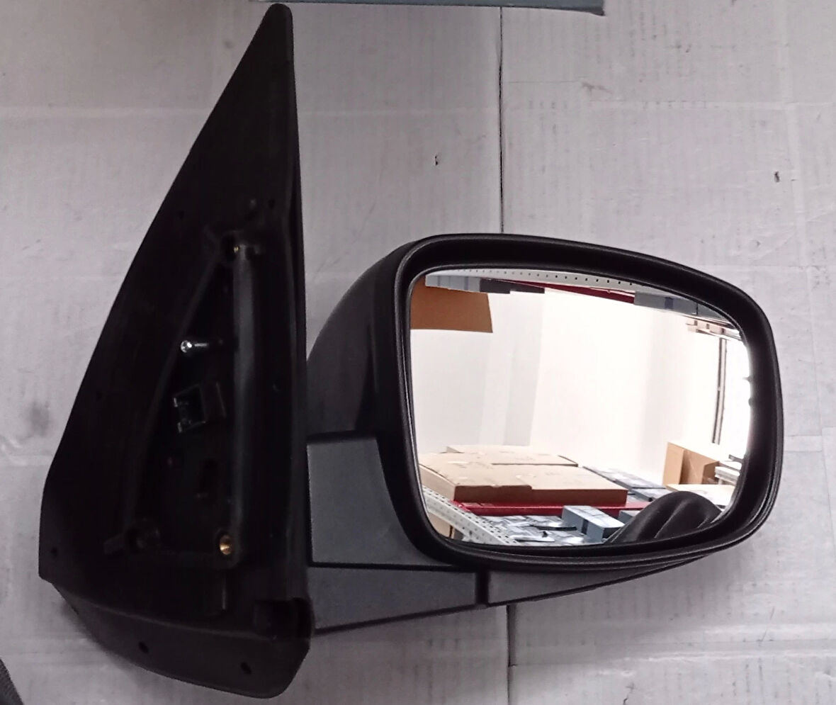 Ayna Dikiz Xtraıl Elk. Istm. Katl. Sinyl. 2015 L None (Oem No: 1318Ayn3011005)