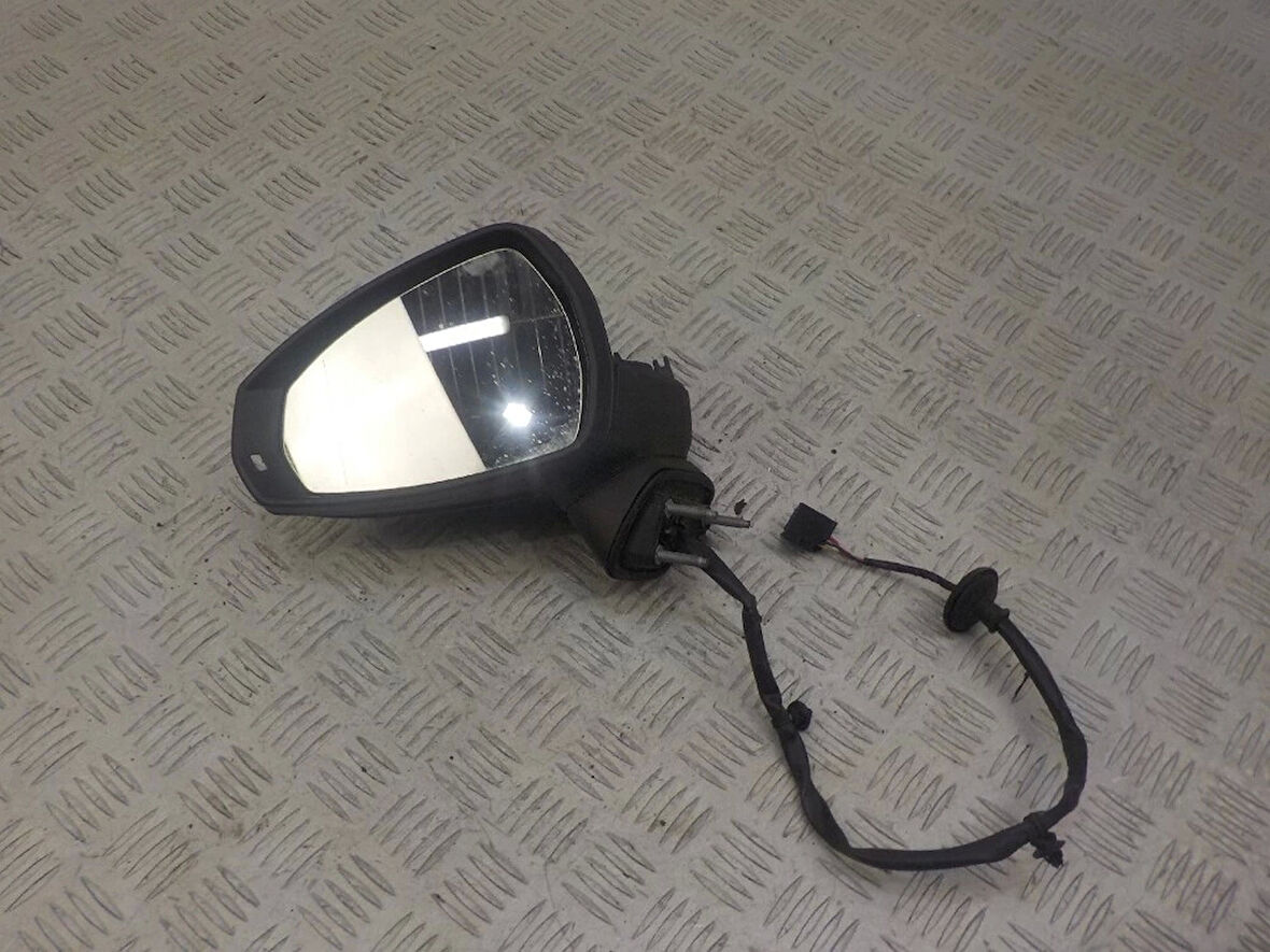 Dış Dikiz Aynası A3 Sedan 13Sonrası Elektrikli, Isıtmalı, Sinyalli, Astarlı Sol (Oem No: 8V5857409B9B9)