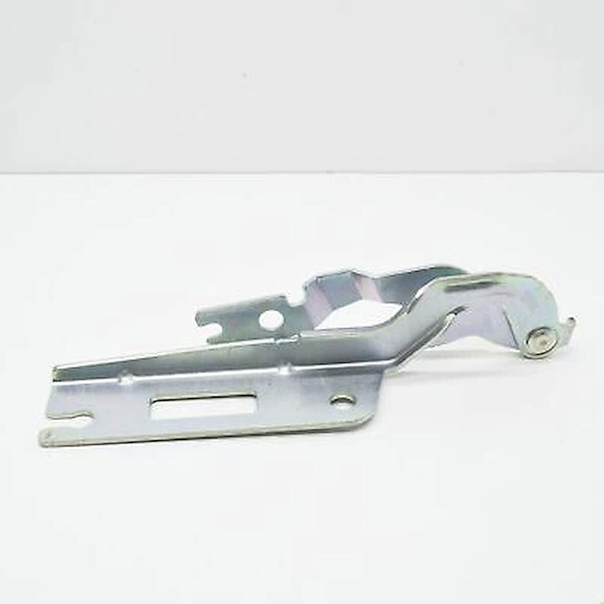 Volkswagen Golf- 8- 21/24; Kaput Menteşesi Sol (Tyg) (Oem No: 5H0823301)