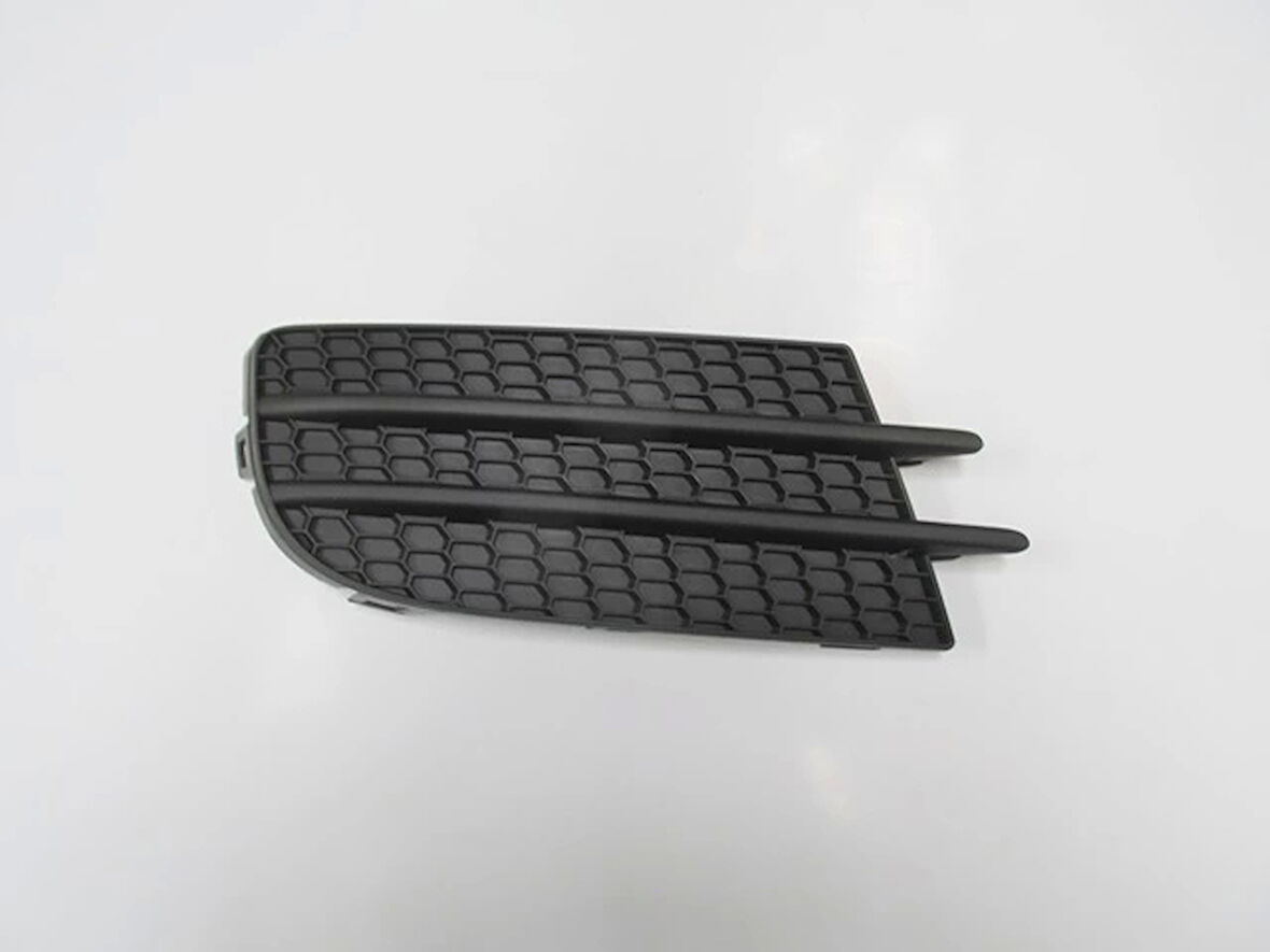 Volkswagen Tıguan- 12/15; Sis Lamba Kapağı Sağ Sis Deliksiz (Tw) (Oem No: 5N0853666D9B9)