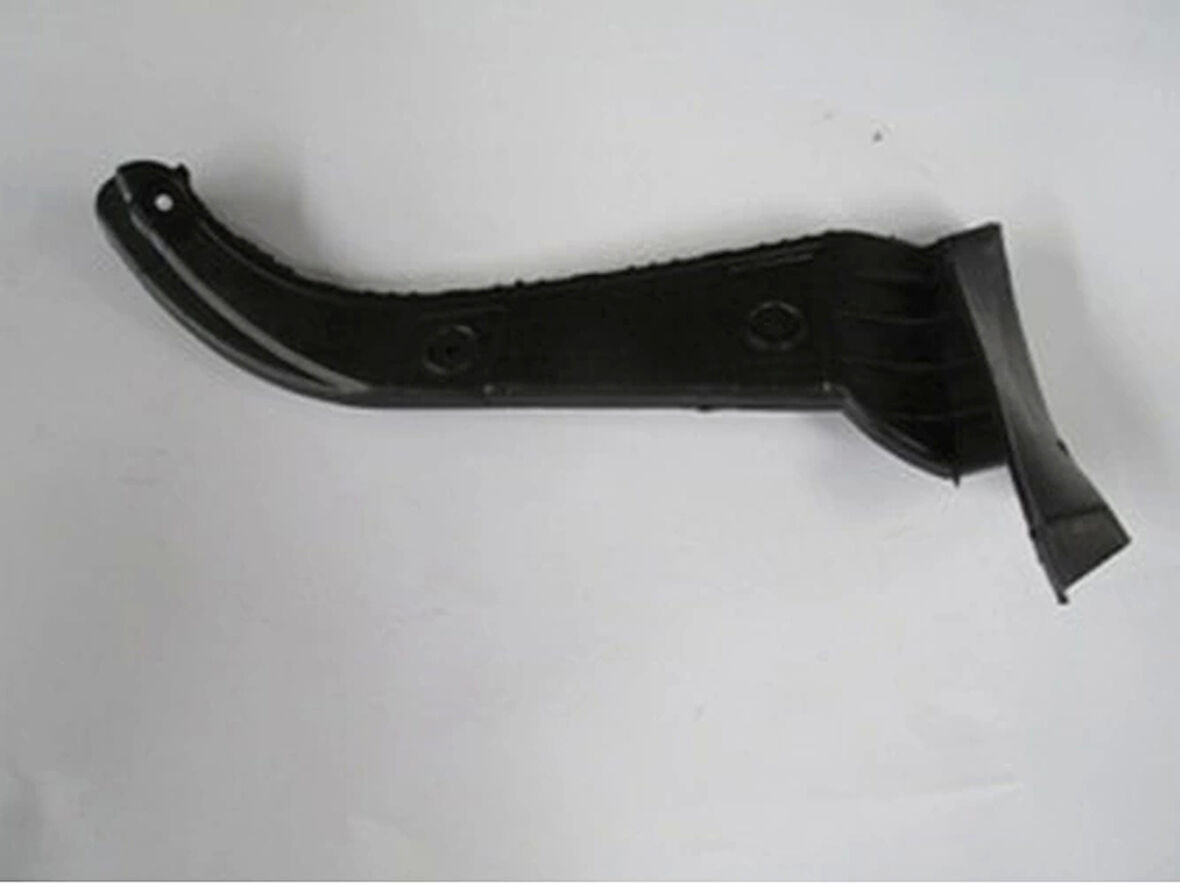1998-2001 Audi A6 Arka Tampon Braketi Sol Plastik (Bfn) (Adet)