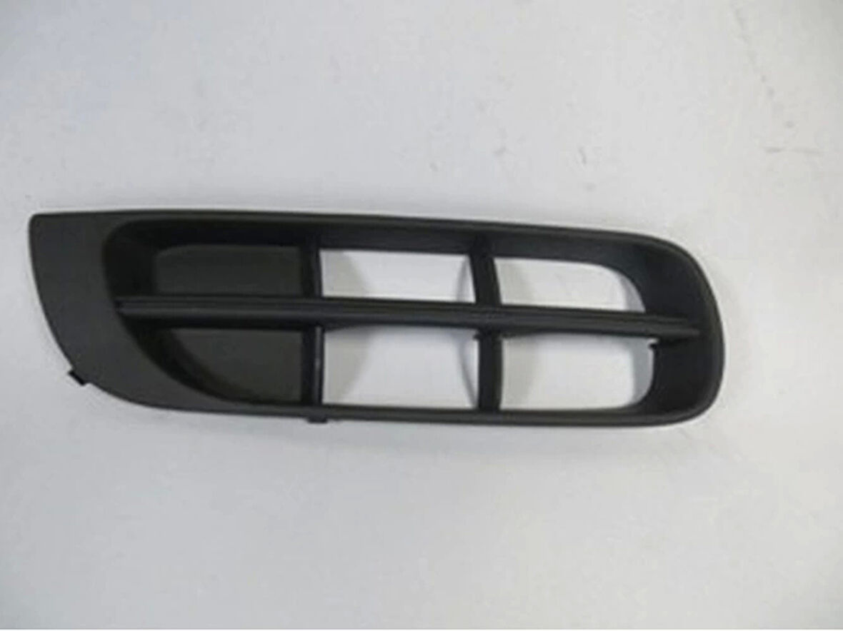 2007-2010 Skoda Roomster Sis Lamba Kapağı Sağ Siyah (Sis Deliksiz) (Bfn) (Adet) (Oem No:5J08073689B9)