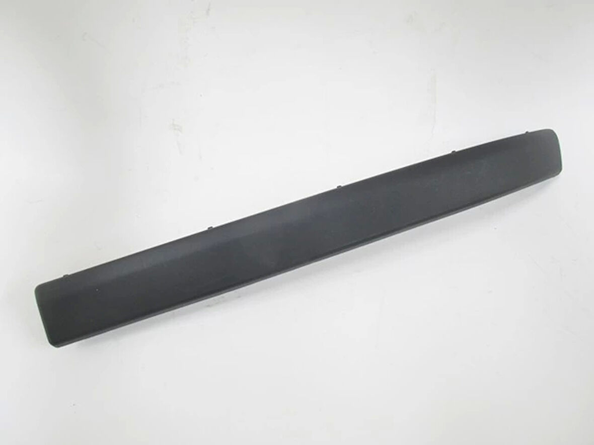 Renault Clıo- 3- Hb- 06/09; Ön Tampon Bandı Sol Siyah (Tw) (Oem No: 7701208686)