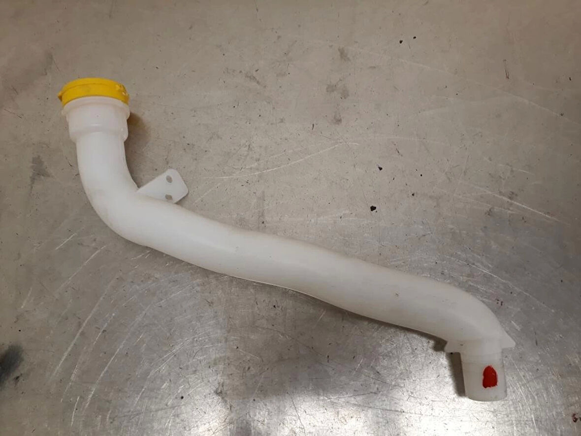Renault Clıo- 4- Hb- 16/20; Ön Cam Su Bidonu/Deposu Dolum Borusu (Kapaklı) (Oem No: 289157201R)