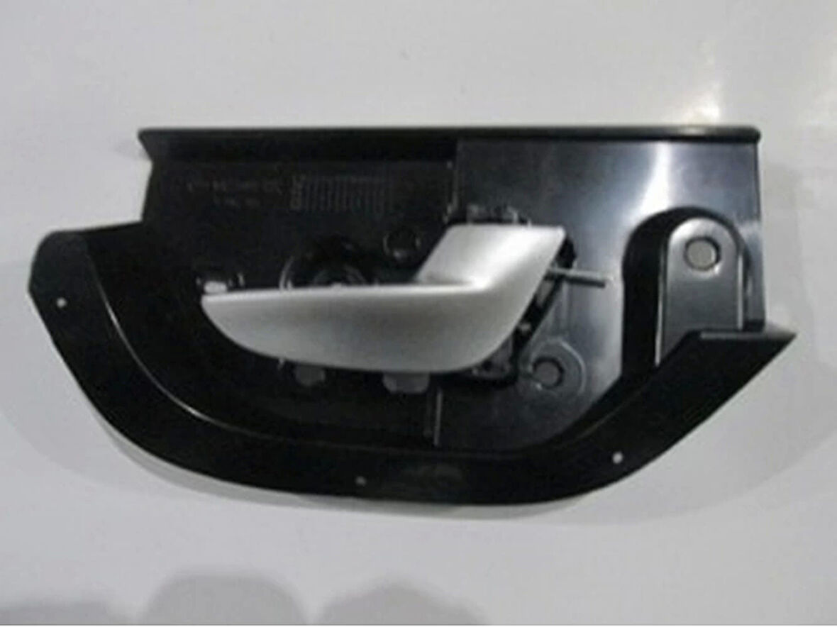 2000-2004 Volvo S60 Arka Kapı İç Açma Kolu Sağ Siyah (Elceği Gümüş Gri) (Hushan) (Adet)