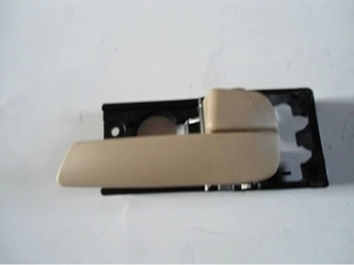 2006-2011 Kia Rio Iıı Ön Kapı İç Açma Kolu Sağ Bej (Hushan) (Adet) (Oem No:826201G000Ru)
